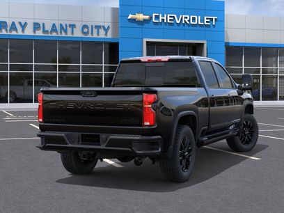 New 2025 Chevrolet Silverado 2500 High Country w/ Midnight Edition