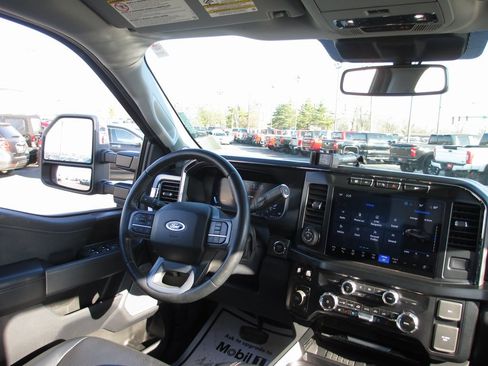 Used 2024 Ford F350 Lariat w/ Lariat Ultimate Package image 27