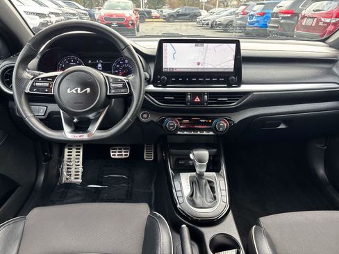 Used 2023 Kia Forte GT-Line image 12