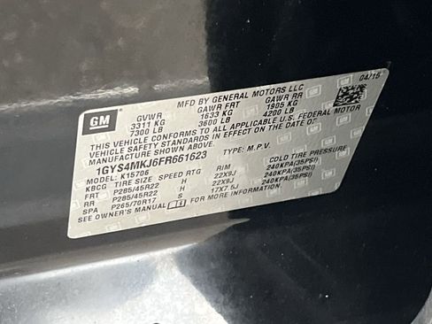 Used 2015 Cadillac Escalade Luxury image 12