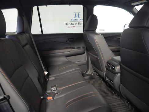 Certified 2024 Honda Passport TrailSport image 8