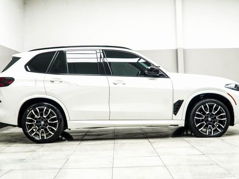 Used 2024 BMW X5 M60i w/ Climate Comfort Package image 7