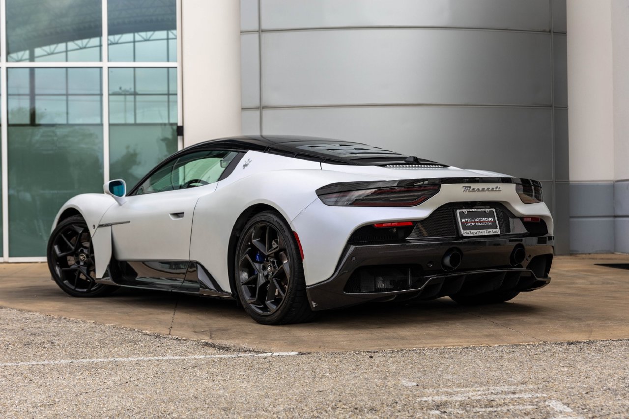 Used 2022 Maserati MC20 Coupe RWD image 12
