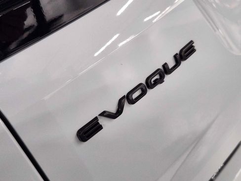 Used 2026 Land Rover Range Rover Evoque S AWD/4WD image 13