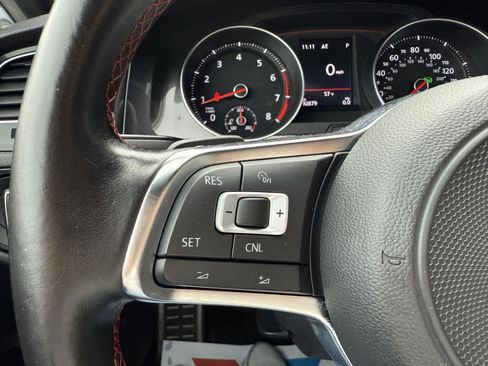 Used 2017 Volkswagen GTI Sport image 25
