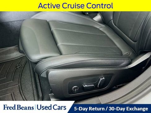 Used 2025 BMW M340i xDrive M340i xDrive w/ Premium Package image 25