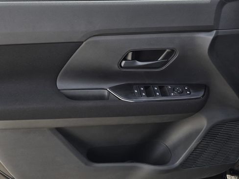 New 2026 Nissan Kicks S FWD image 16