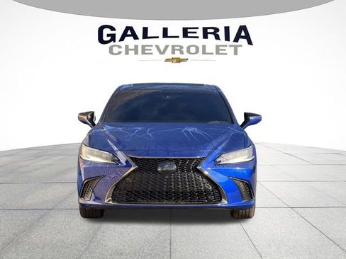 Used 2023 Lexus ES 350 F Sport image 3
