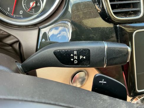 Used 2017 Mercedes-Benz GLE 350 4MATIC image 35