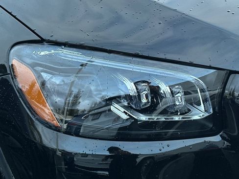 Certified 2022 Mercedes-Benz GLS 450 4MATIC image 12