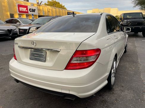 Used 2010 Mercedes-Benz C 300 Sedan image 8