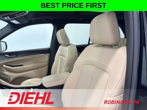 New 2026 Jeep Grand Cherokee Limited w/ Luxury Tech Group II AWD/4WD image 20