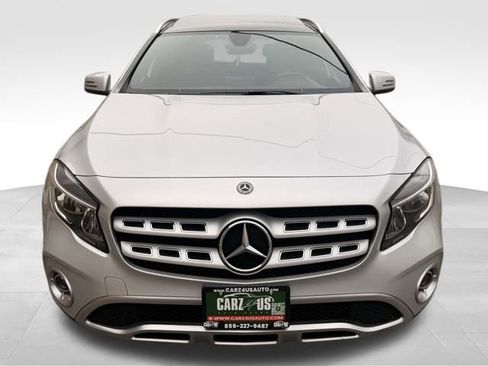 Used 2019 Mercedes-Benz GLA 250 4MATIC image 2