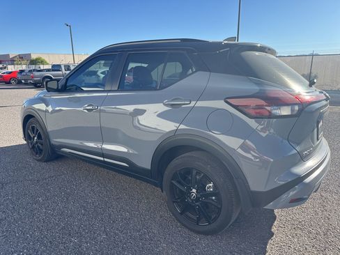 Used 2023 Nissan Kicks SR w/ SR Premium Package image 3