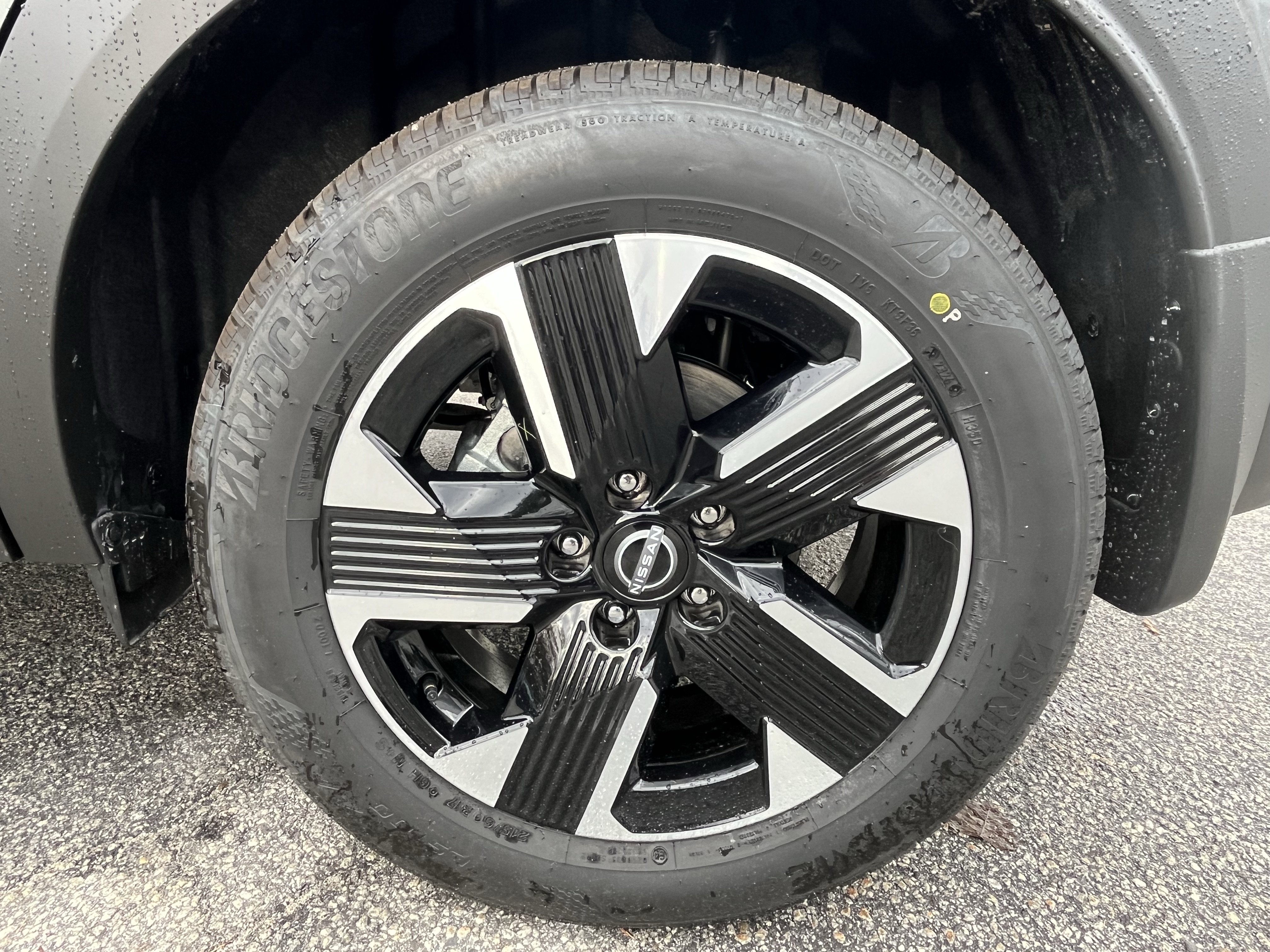 New 2027 Nissan Kicks SV AWD/4WD image 11