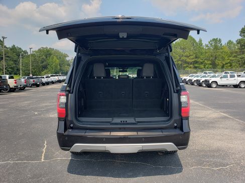 Used 2020 Ford Expedition Limited RWD image 9