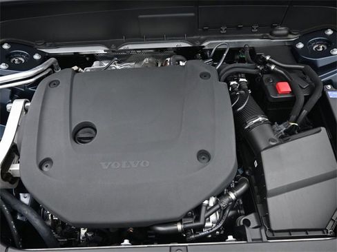 New 2026 Volvo XC90 B6 Ultra w/ Protection Package Premier image 37