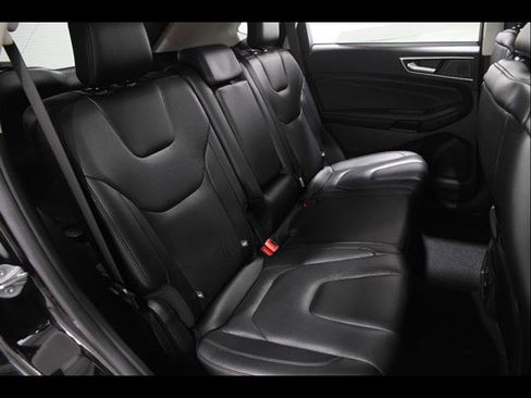 Certified 2022 Ford Edge Titanium w/ Equipment Group 301A AWD/4WD image 20