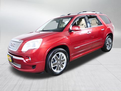 Used 2012 GMC Acadia Denali image 3