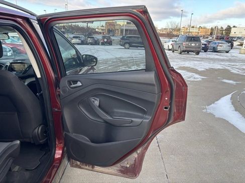 Used 2014 Ford Escape SE w/ Equipment Group 201A image 22