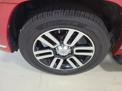 Used 2019 Toyota 4Runner Limited AWD/4WD image 44