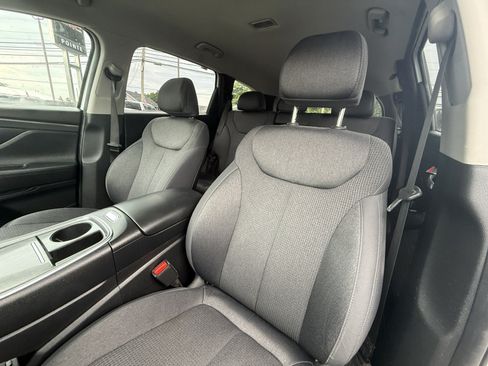 Used 2023 Hyundai Santa Fe SE AWD/4WD image 10