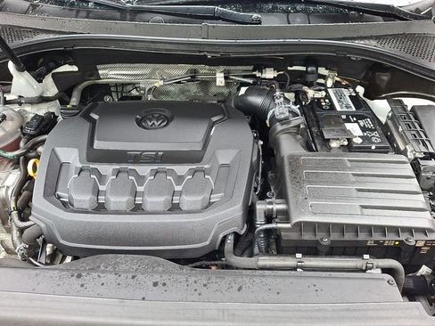 Used 2022 Volkswagen Tiguan SE R-Line AWD/4WD image 29