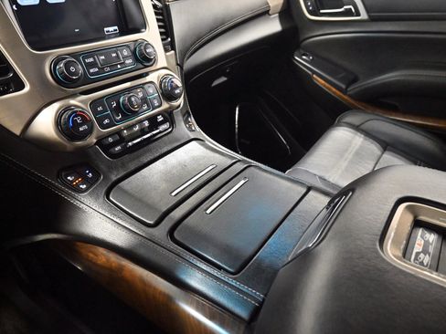 Used 2018 GMC Yukon XL Denali w/ Open Road Package AWD/4WD image 20