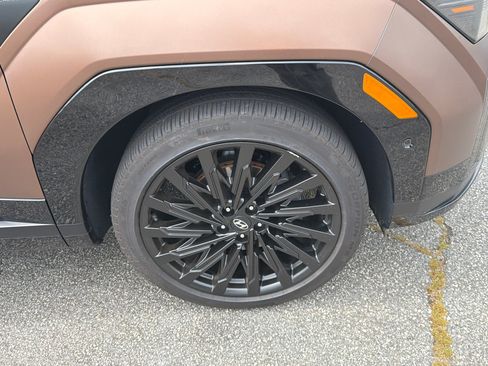 Certified 2025 Hyundai Santa Fe Calligraphy FWD image 13