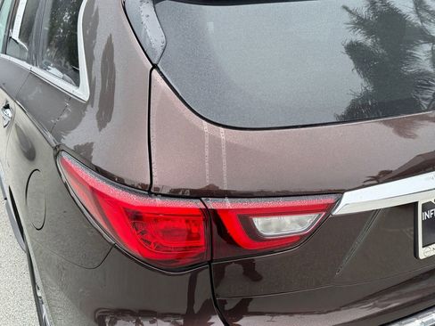 Used 2019 INFINITI QX60 Luxe w/ Essential Package image 36