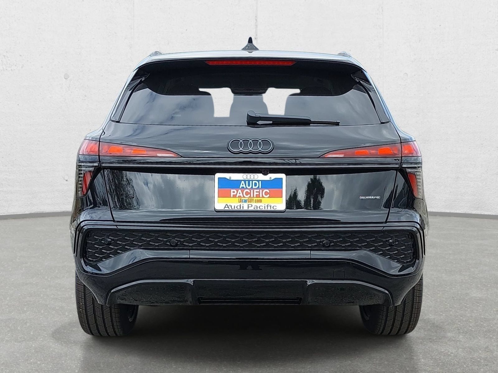New 2026 Audi Q3 quattro 2.0T AWD/4WD image 6