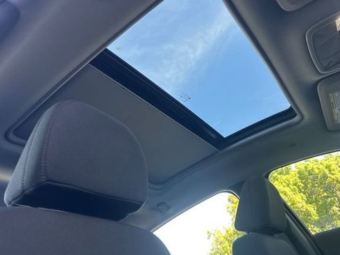 Used 2023 Chevrolet Malibu LT image 18