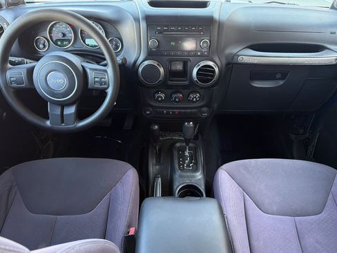 Used 2013 Jeep Wrangler Sport AWD/4WD image 12