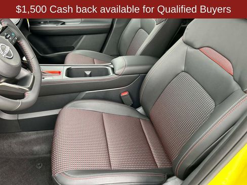 New 2026 Nissan Kicks SR w/ Cold Weather Package FWD image 23