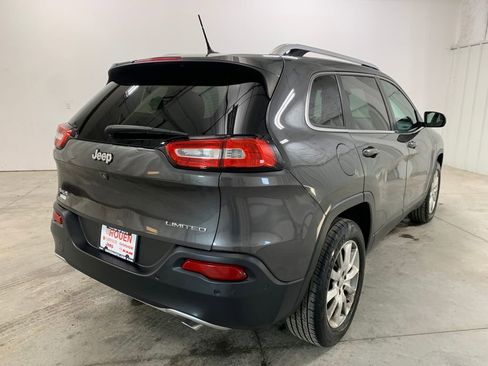 Used 2014 Jeep Cherokee Limited w/ Technology Group image 8