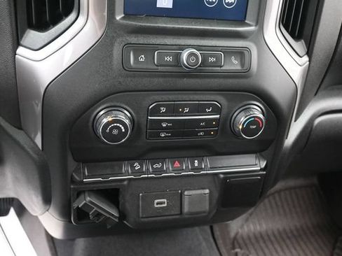 Used 2020 Chevrolet Silverado 1500 Custom Trail Boss w/ Custom Convenience Package AWD/4WD image 22