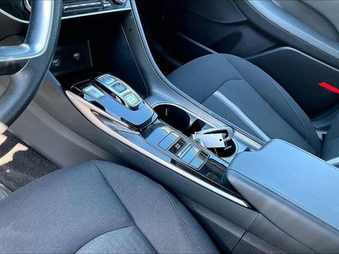 Certified 2023 Hyundai Sonata SEL FWD image 10