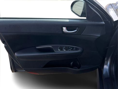 Used 2020 Kia Optima LX FWD image 18