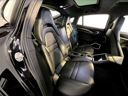 Certified 2023 Porsche Panamera 4 AWD/4WD image 23