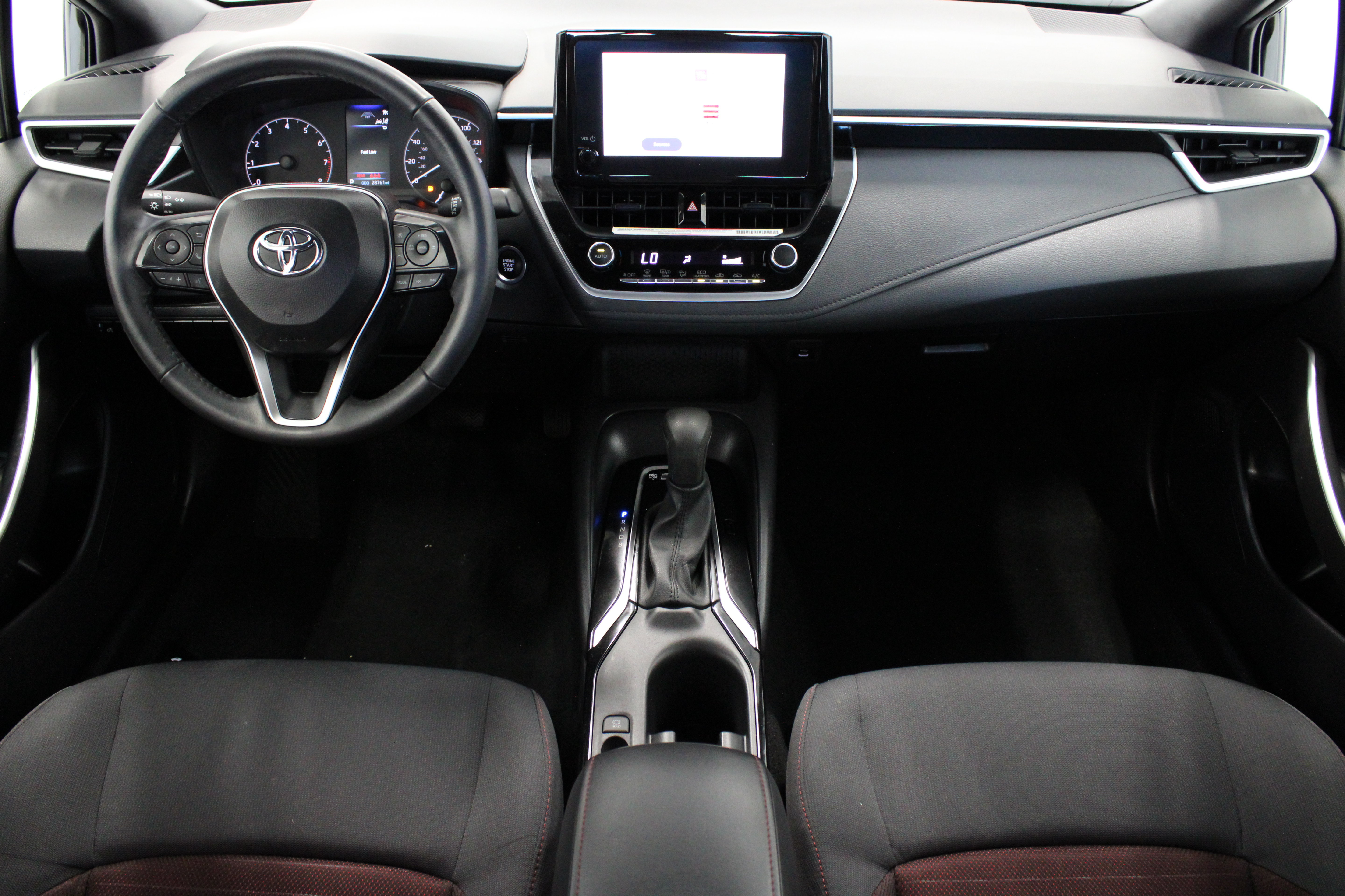 Certified 2024 Toyota Corolla SE FWD image 27