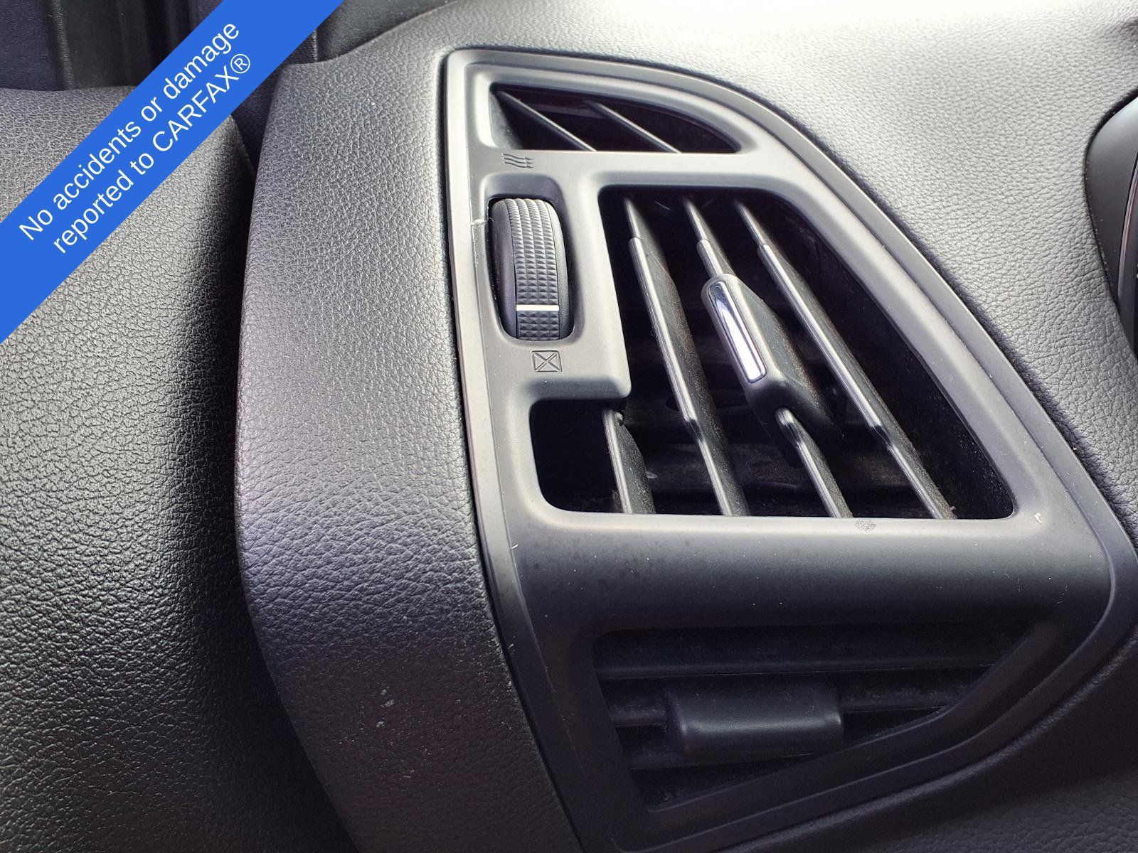 Used 2013 Ford Escape SE FWD image 28