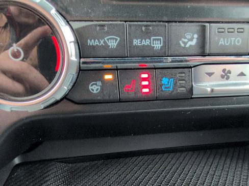 Used 2022 Ford F150 Raptor w/ Equipment Group 801A High image 30