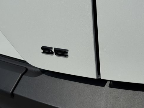 New 2026 Toyota C-HR AWD/4WD image 14