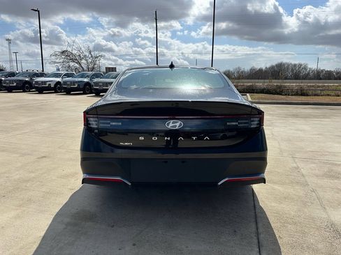Used 2025 Hyundai Sonata SE image 6