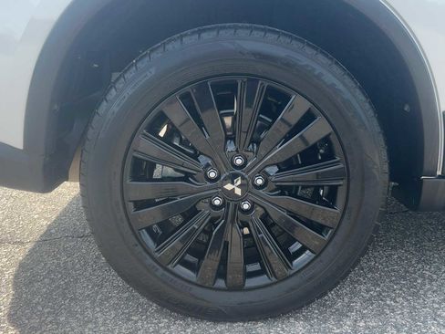 Used 2020 Mitsubishi Outlander LE FWD image 26