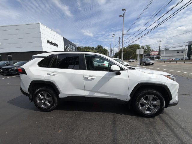 Used 2024 Toyota RAV4 XLE w/ Convenience Package AWD/4WD image 9