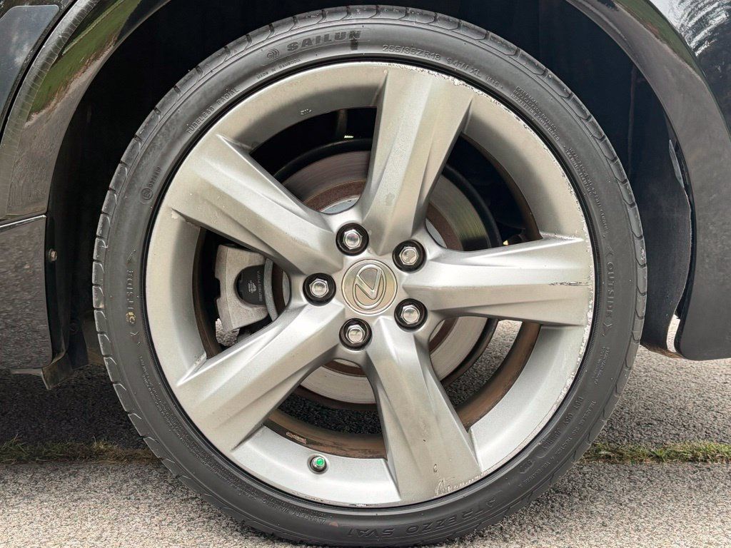 Used 2014 Lexus IS 350 w/ Navigation Package RWD image 10
