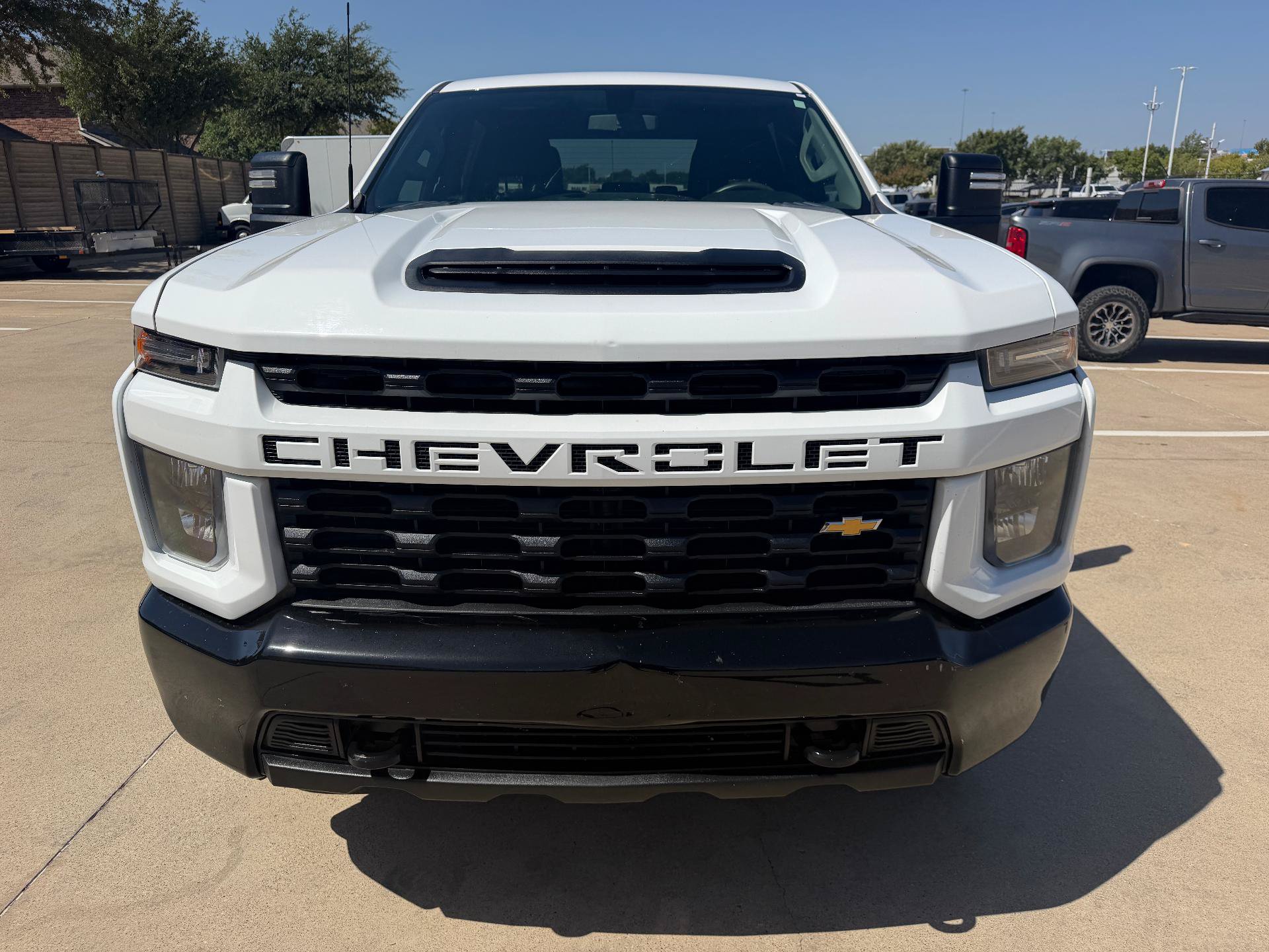 Used 2022 Chevrolet Silverado 2500 Custom w/ Custom Convenience Package AWD/4WD image 9