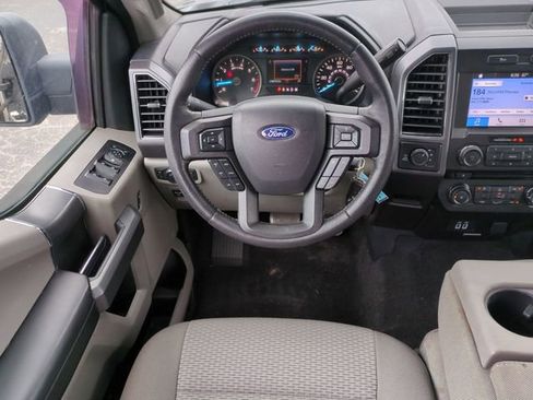 Used 2018 Ford F150 XLT w/ Equipment Group 302A Luxury image 17