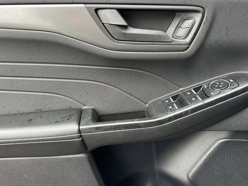 Used 2025 Ford Escape Active image 11